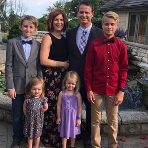 Meet your Posher, Leslie